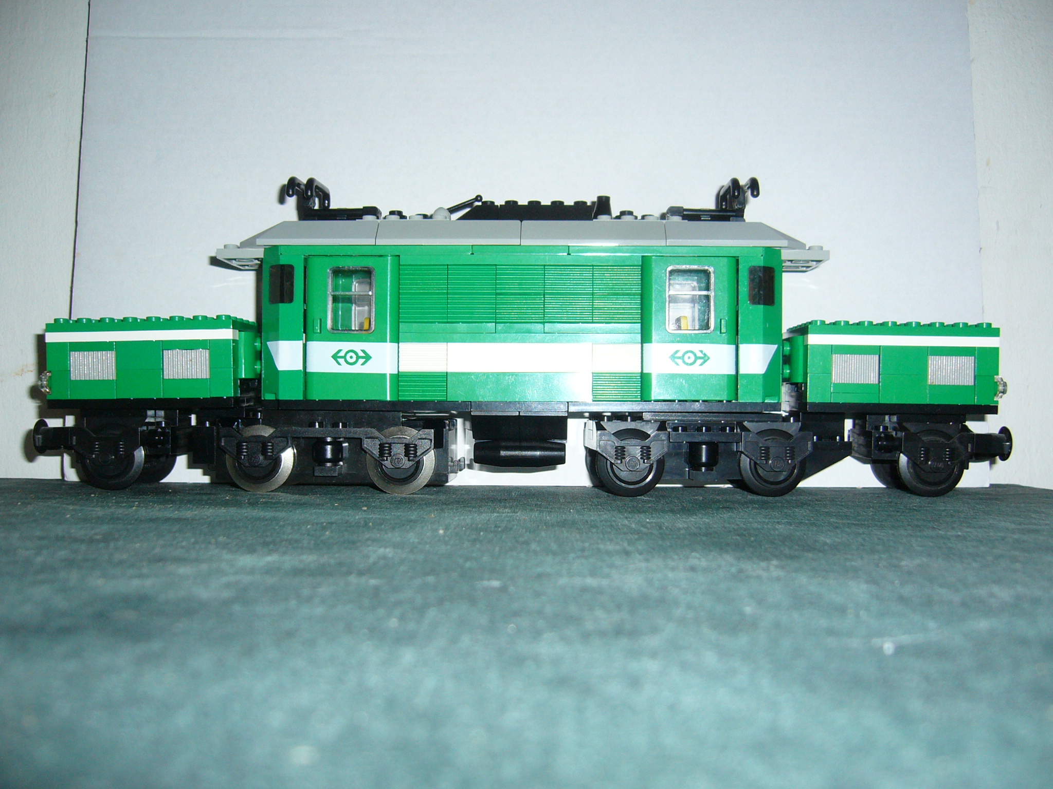 4551_green.jpg