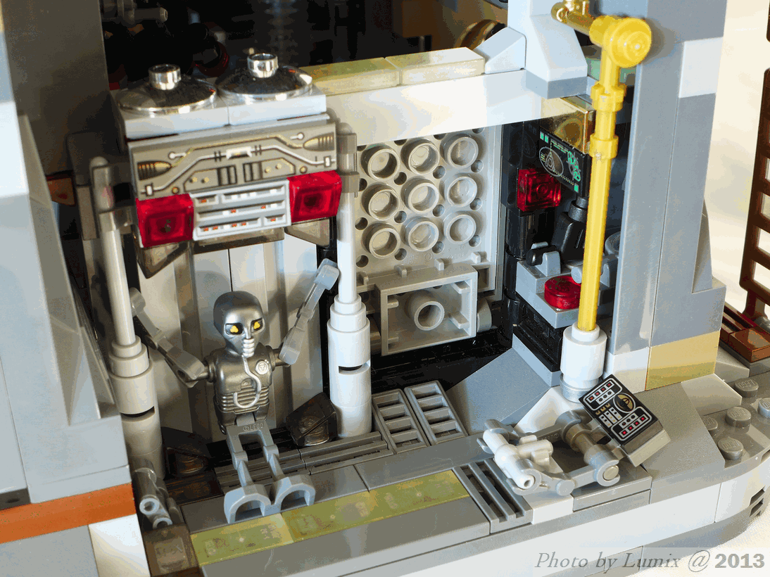 ucs_palace_017a.gif