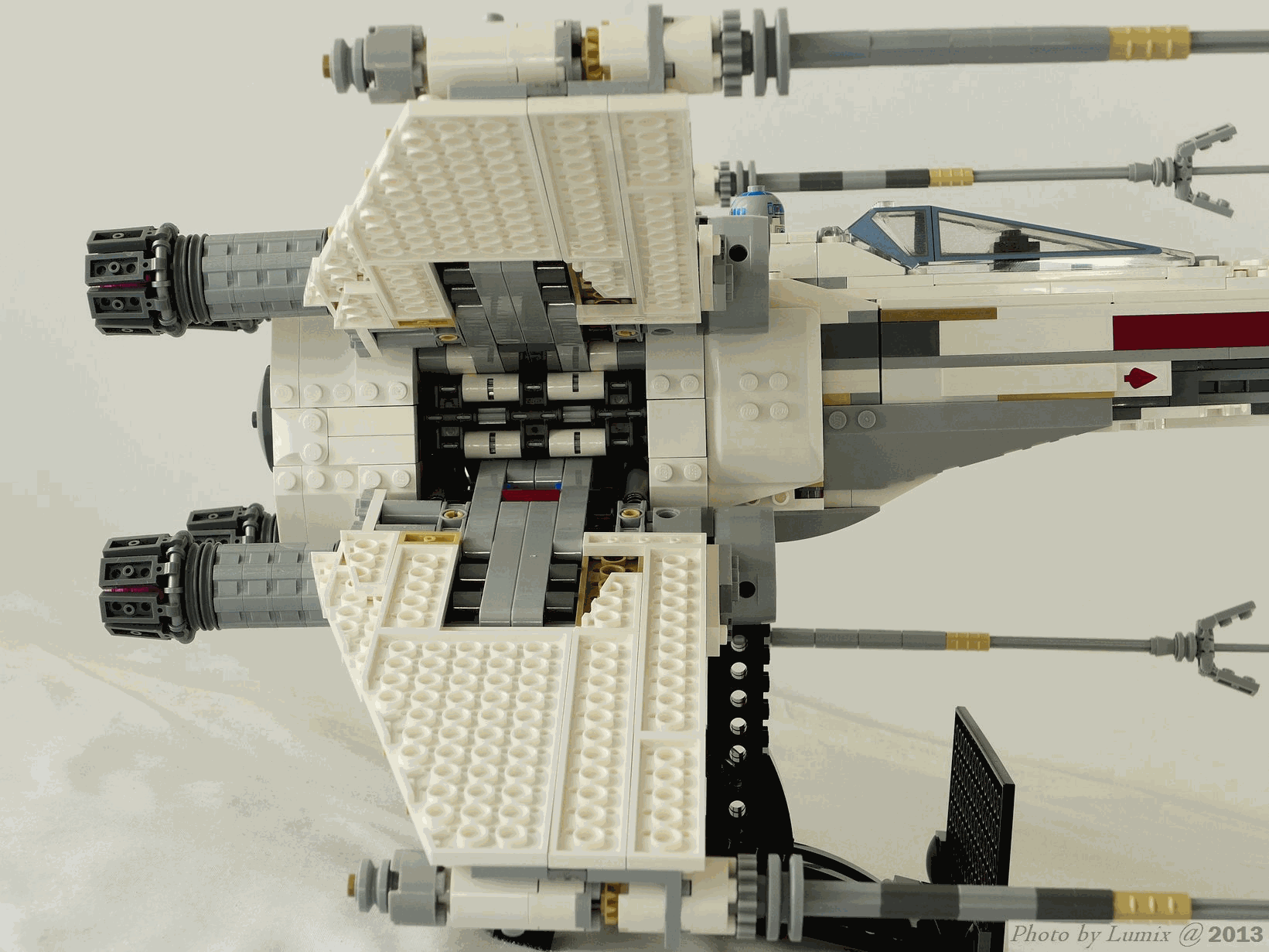 10240_028b.gif