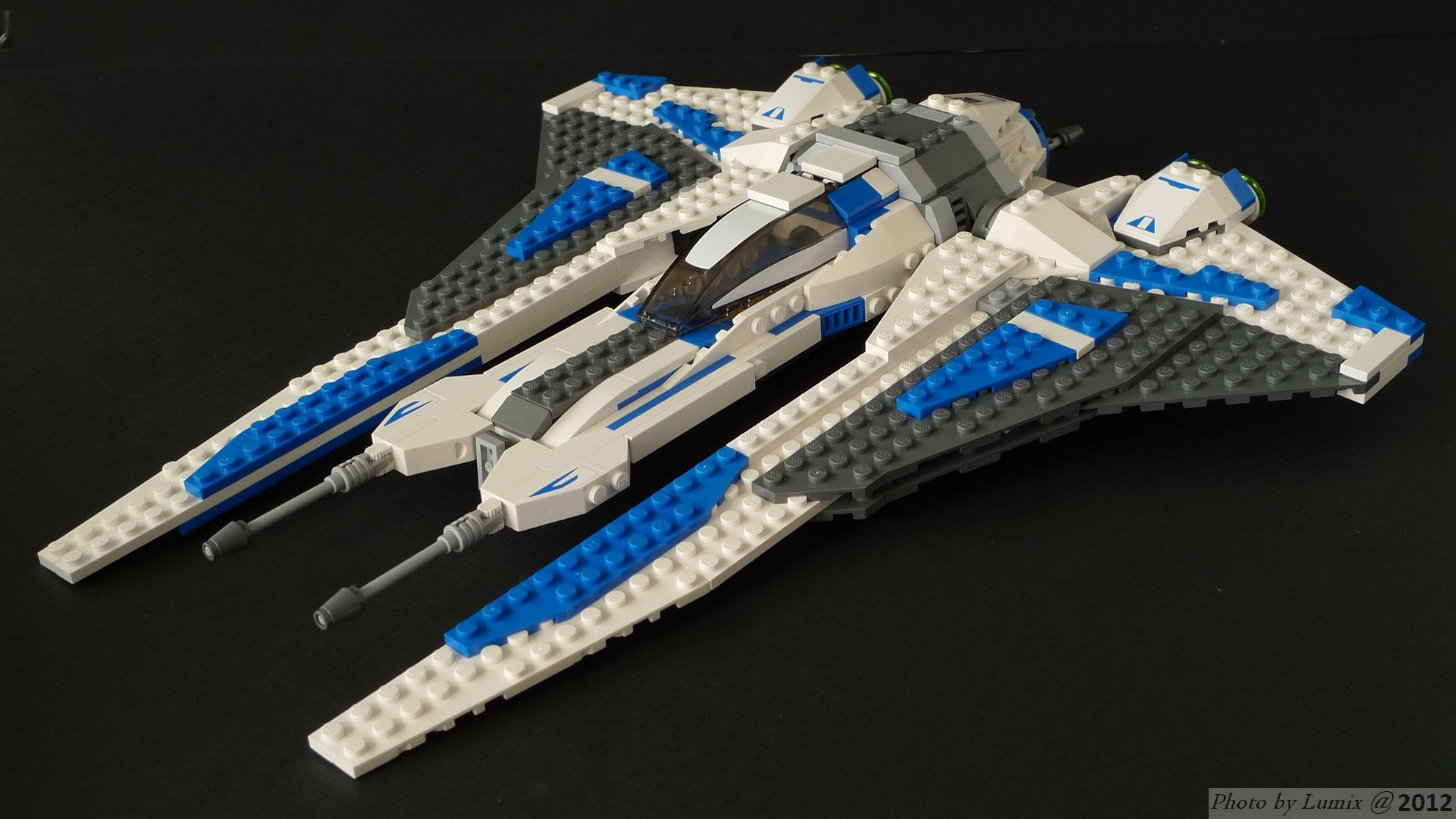 9525_70.jpg
