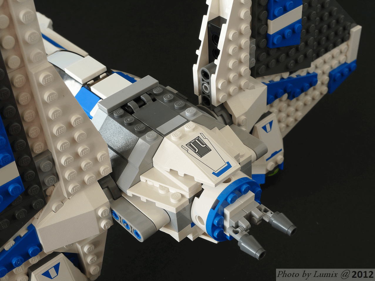 9525_75b.gif