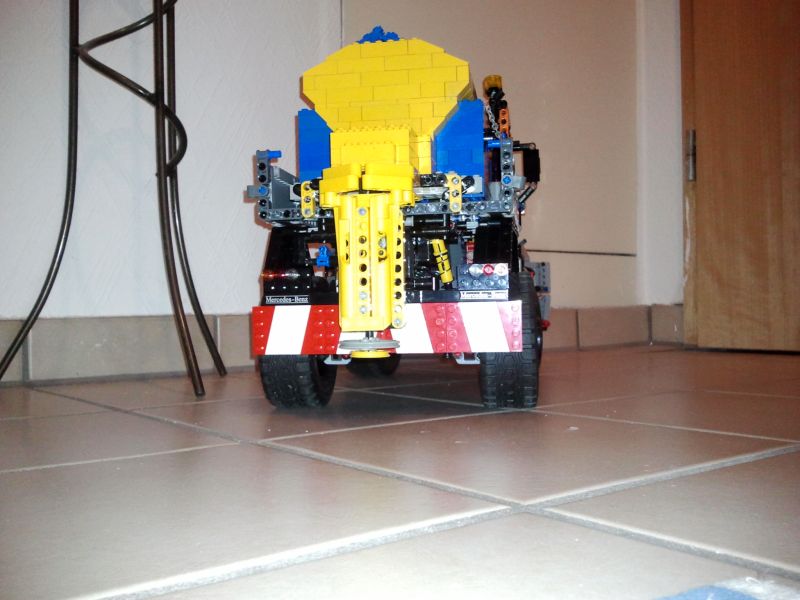 8110_7.jpg