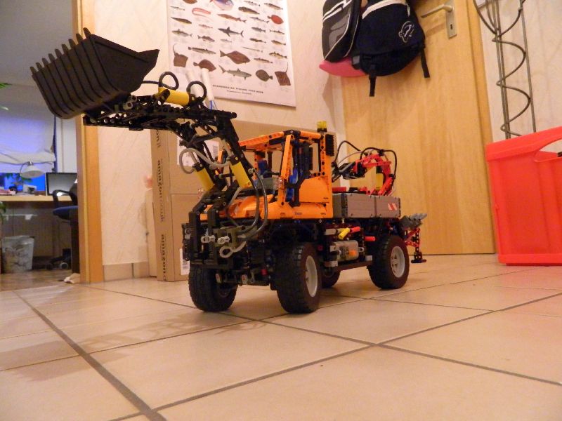 unimog_u_400_1.jpg