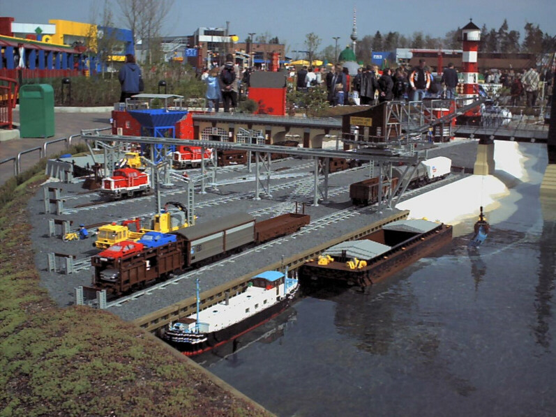 minilandhamburgumschlagbahnhof.jpg