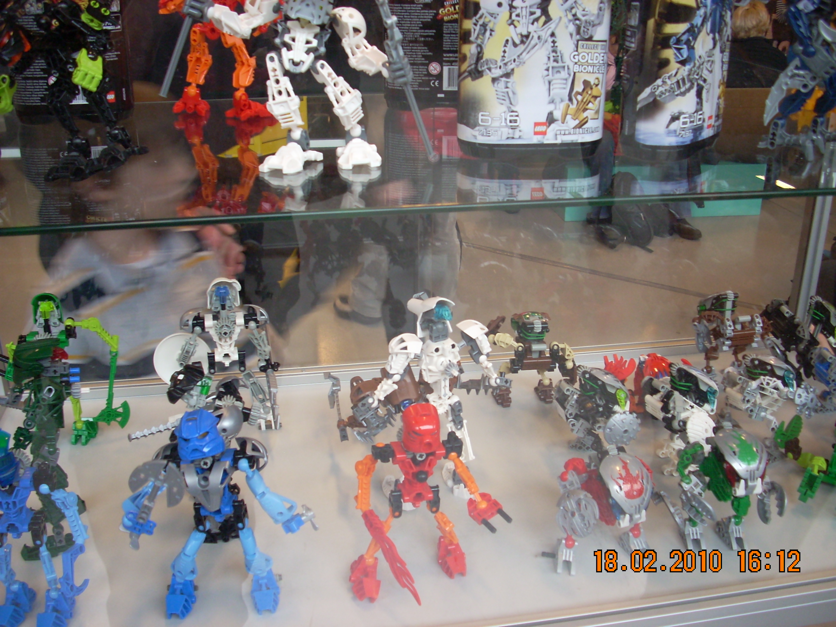 bionicle_exhibit_a.jpg