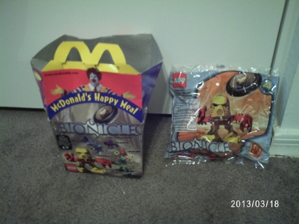bioniclejalahappymealbox.jpg