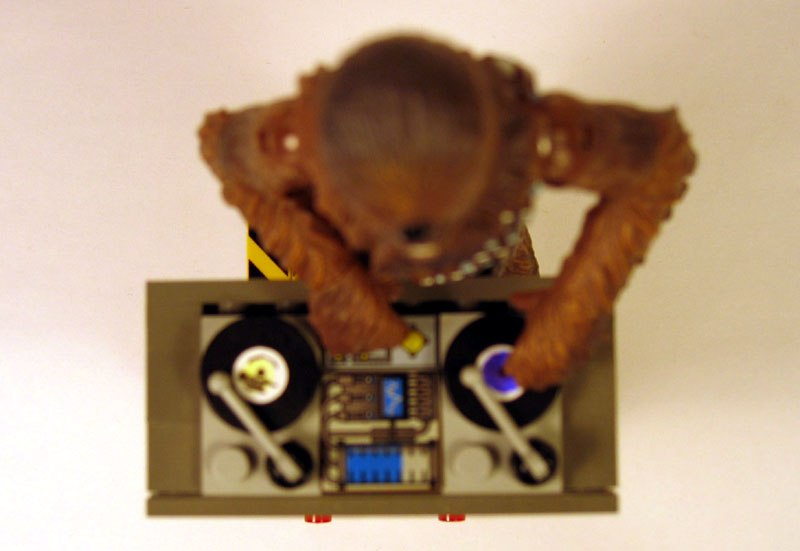 djchewy10.jpg