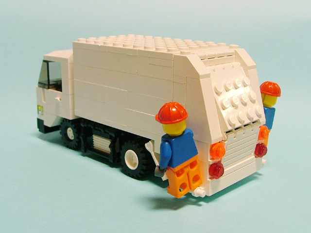 garbagetruck03.jpg