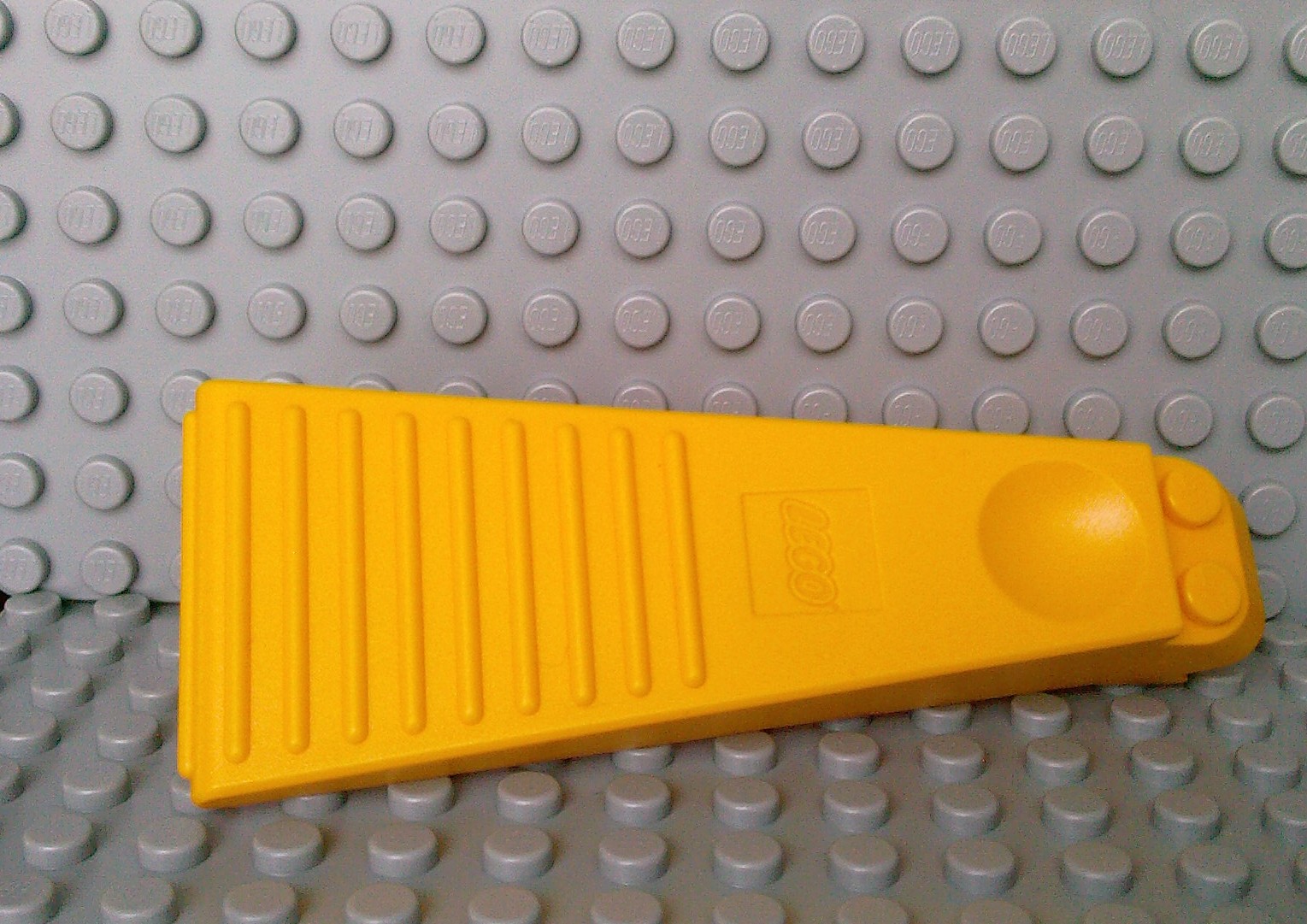 6007_-_brick_separator_bright-light-orange.jpg