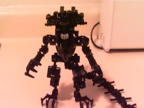 alienqueenmoc.jpg