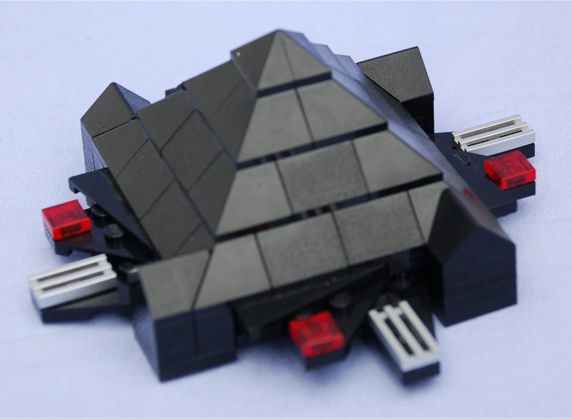 sci-fi_pyramid__oblique.jpg