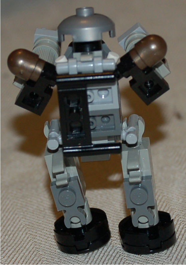 kre-o_chub__rear.jpg