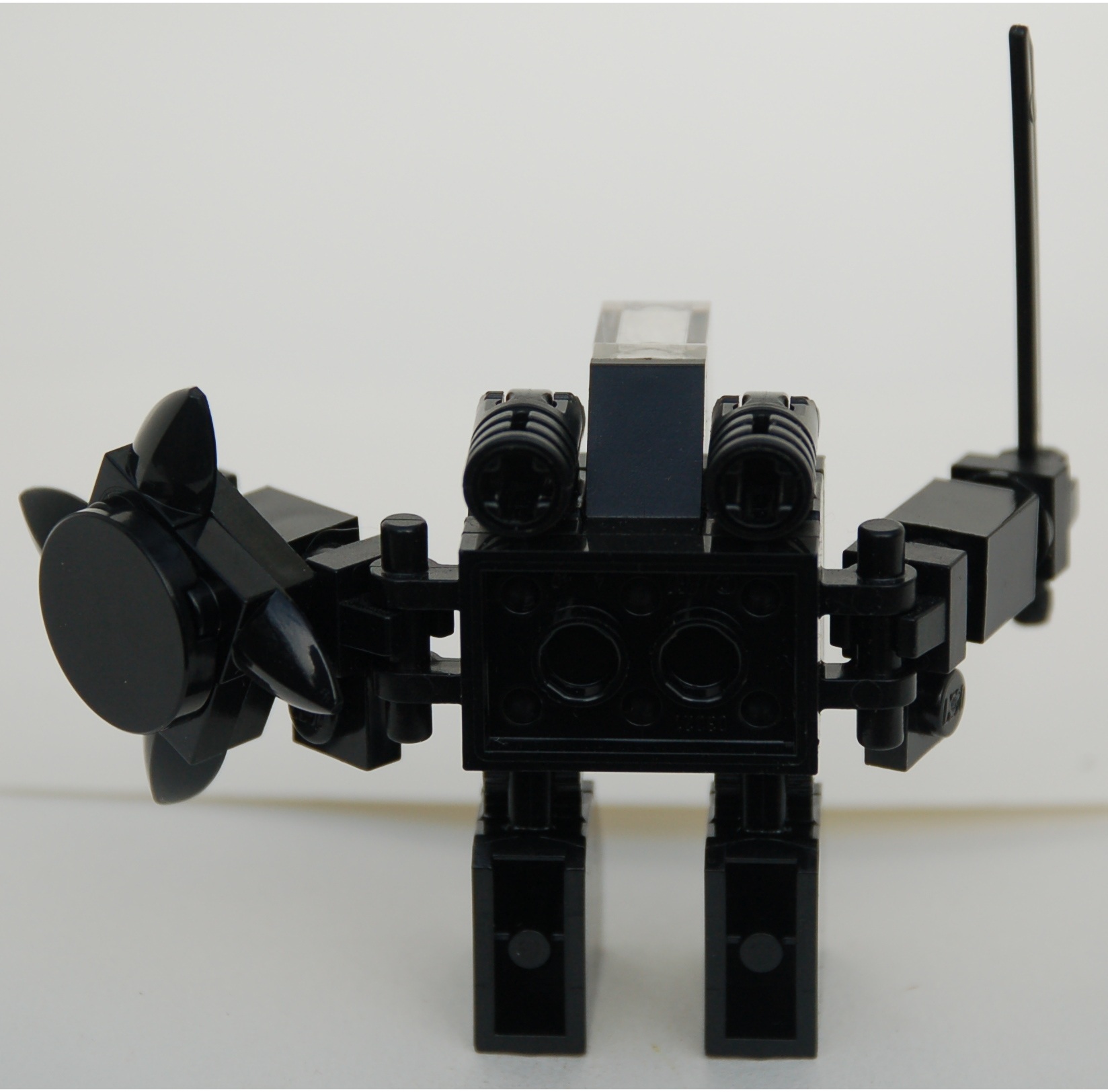 classic__black__cutter__rear.jpg