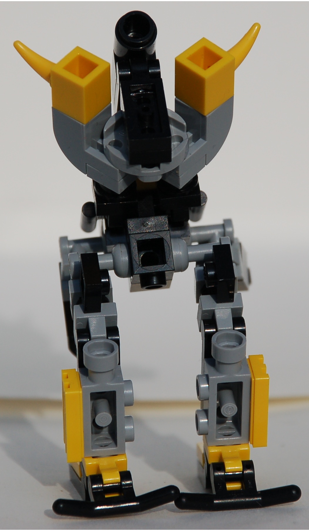 hi-leg_leader__rear.jpg