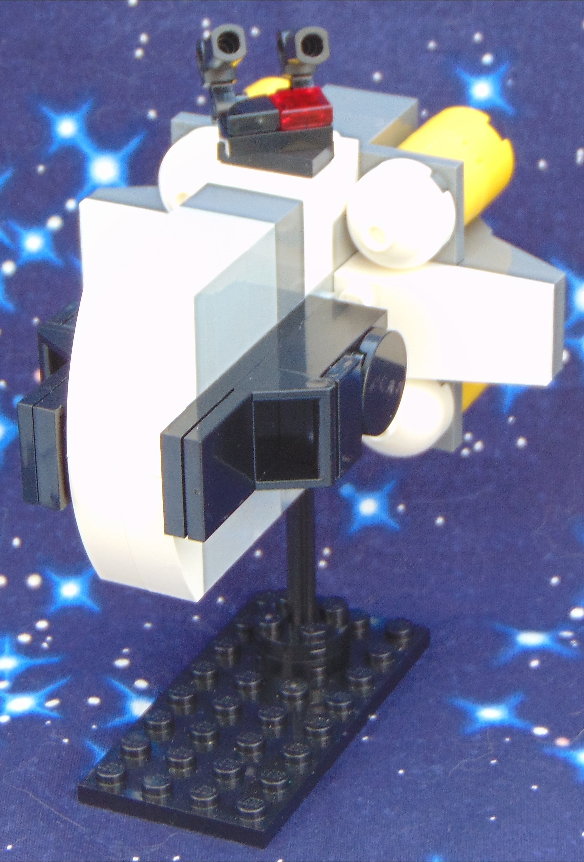 kistre_frigate_pocket_carrier__action.jpg