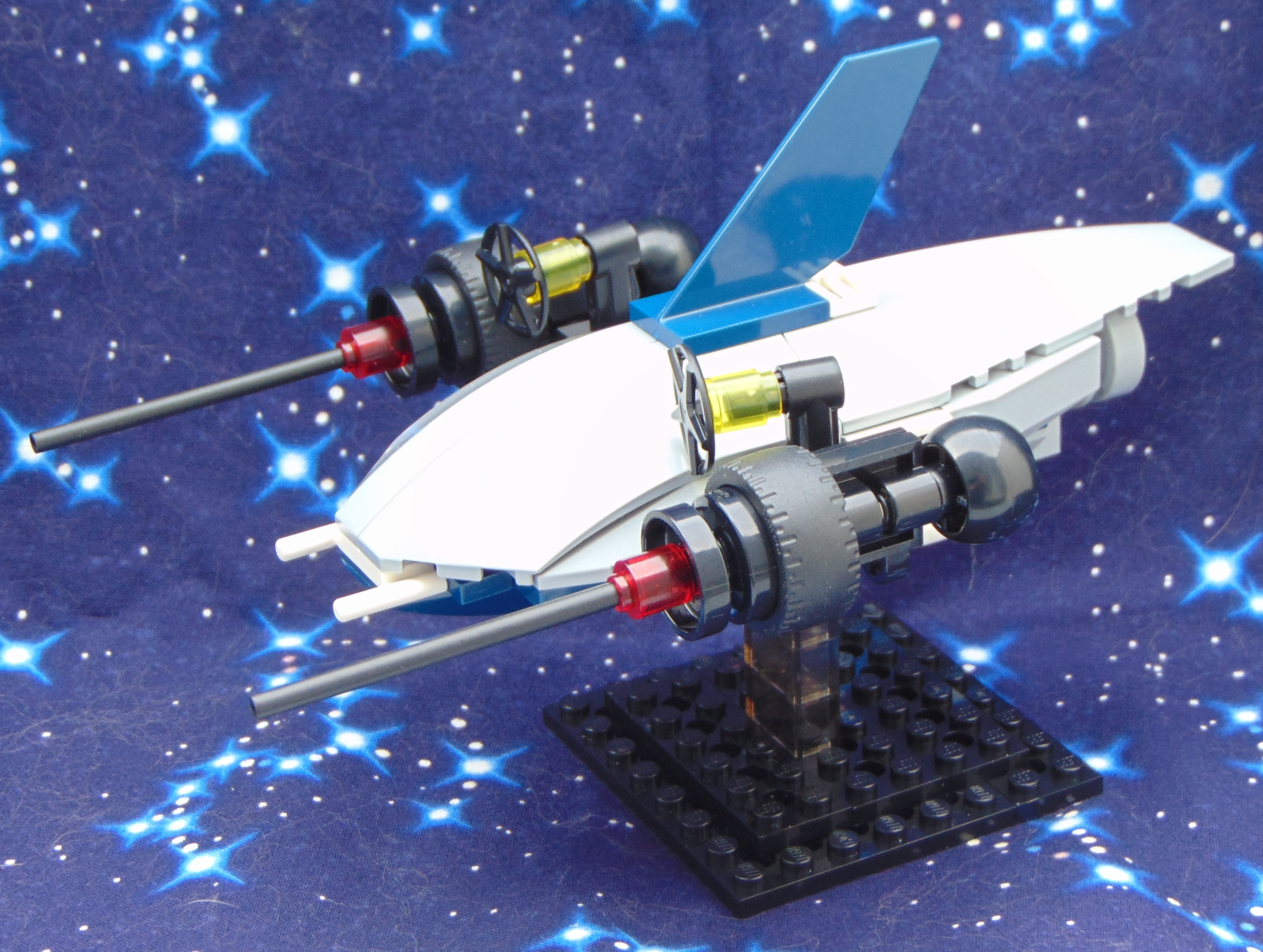great_white_class_heavy_hunter_seeker__angle.jpg