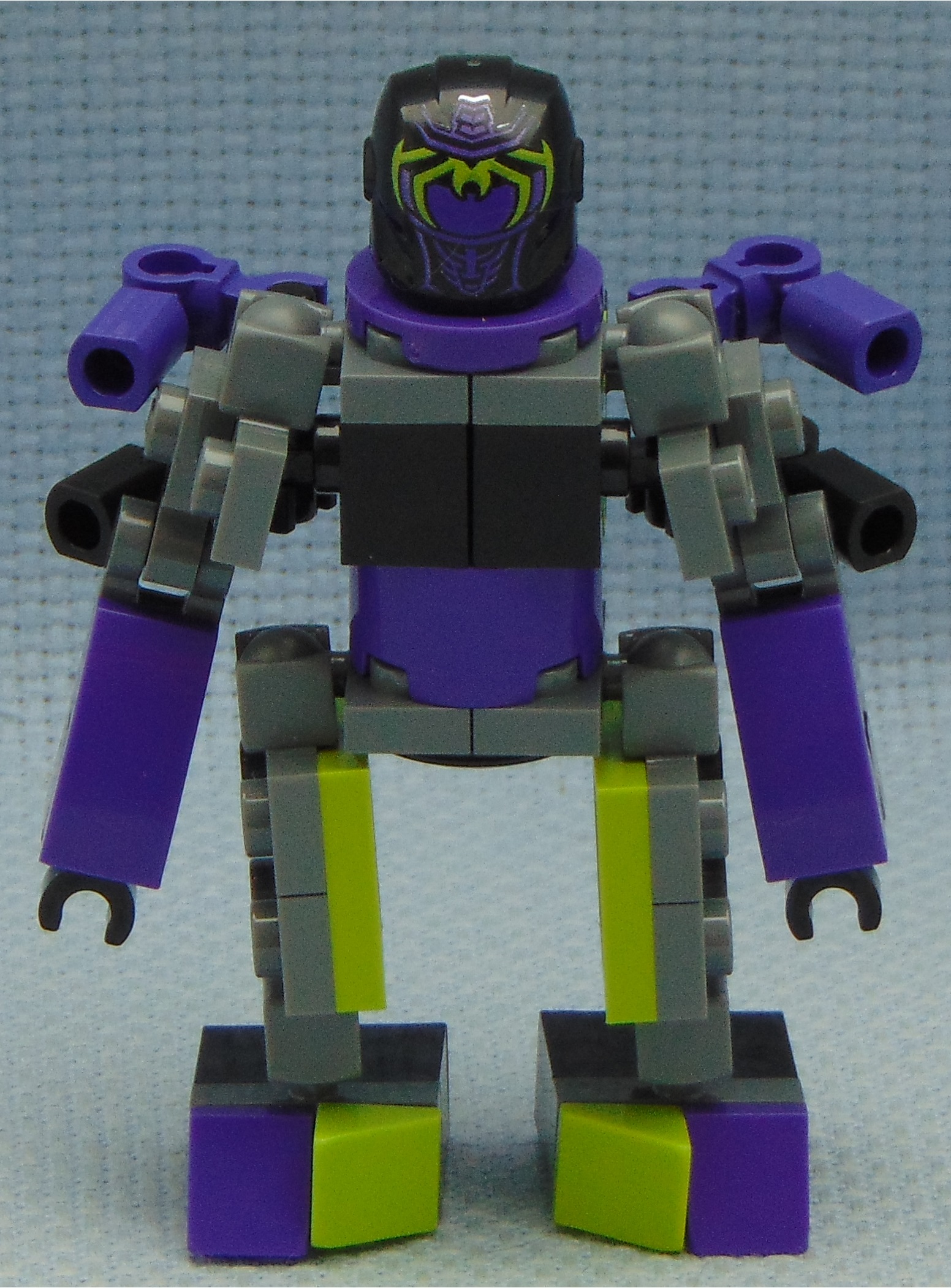 arana__front.jpg