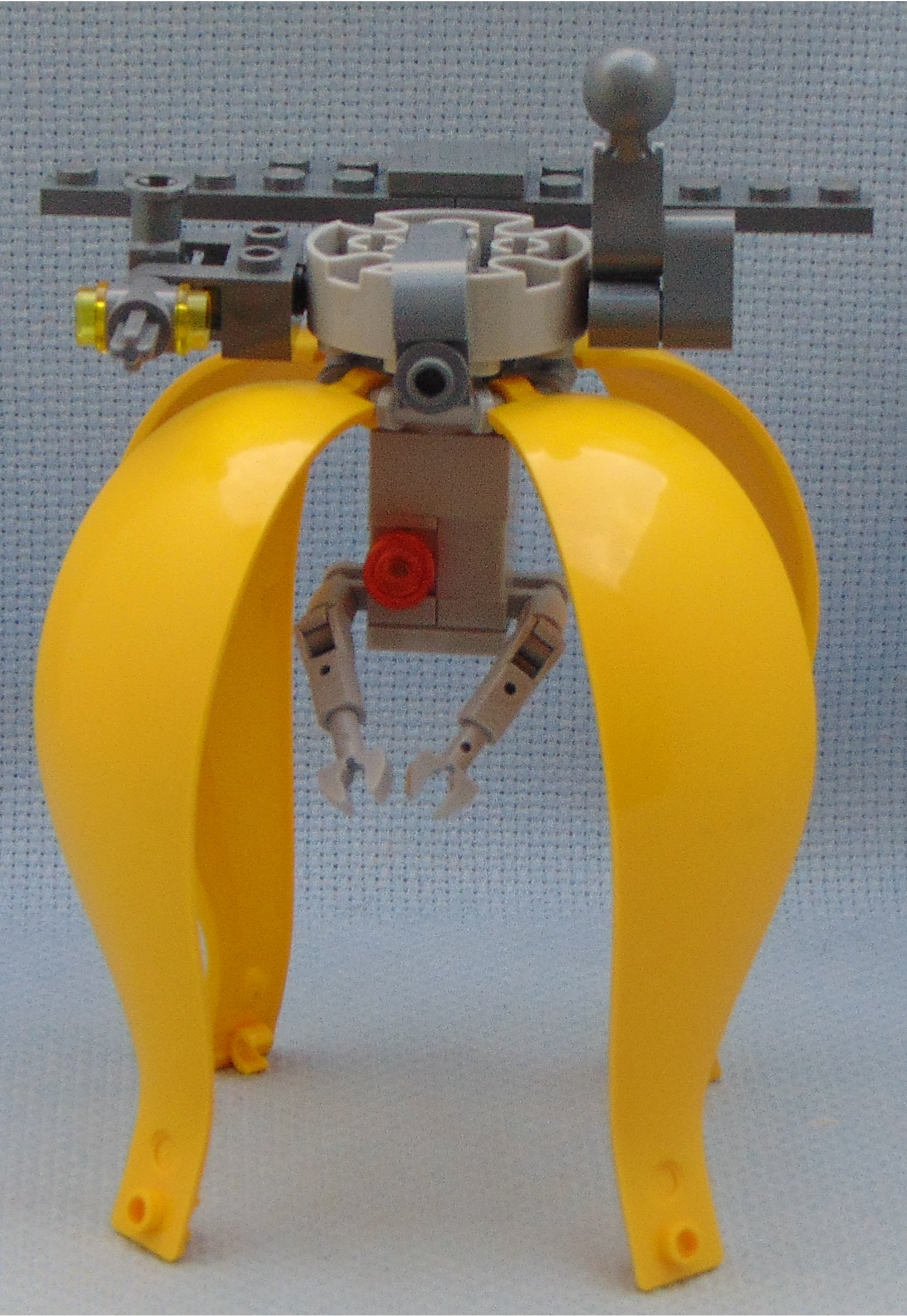 balloon_bot_soldier__front.jpg