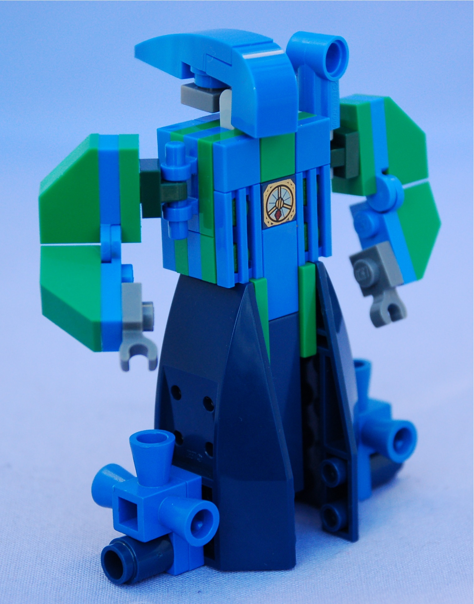 block_chest_-_submersible__angle.jpg