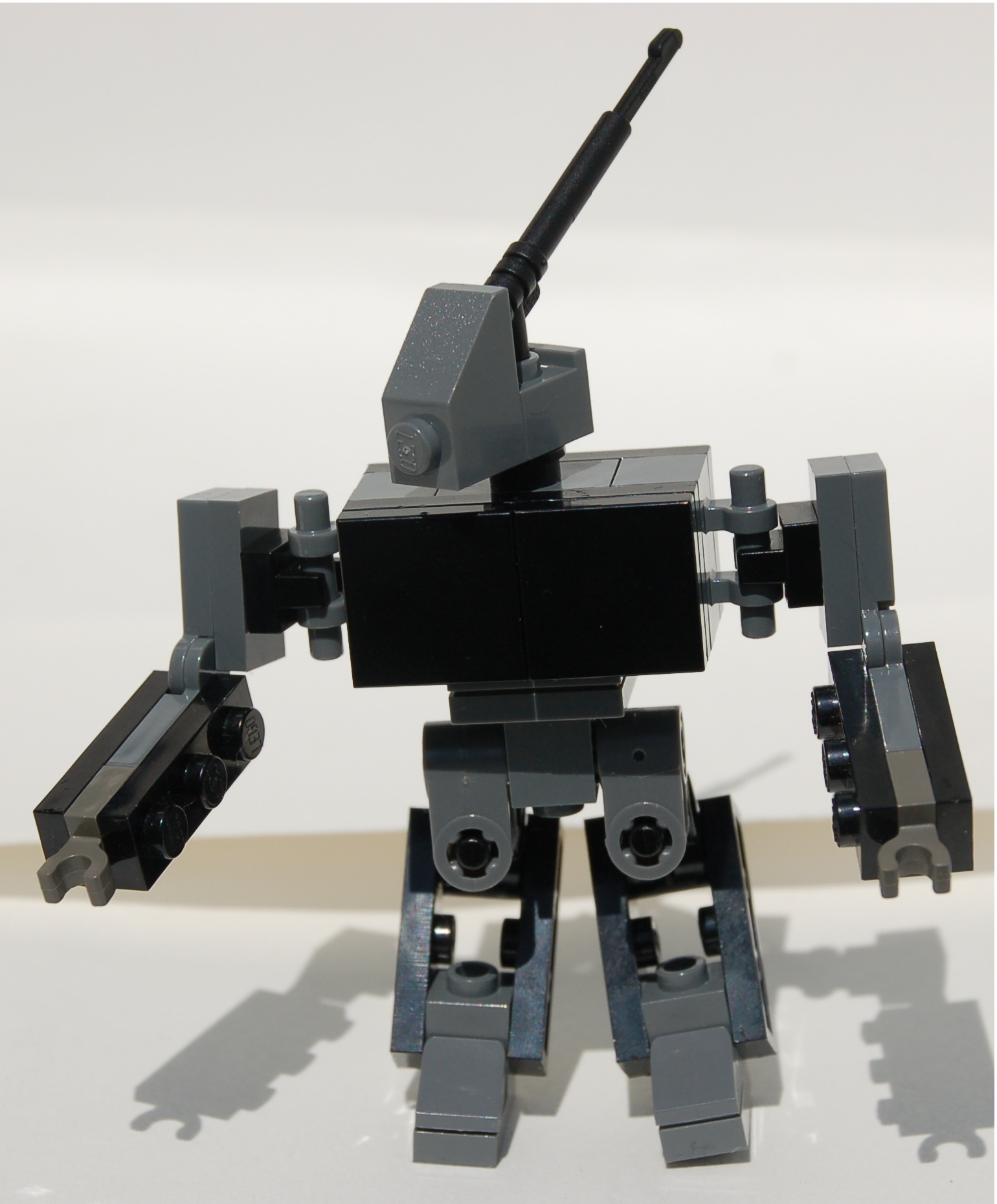 block_chest_frame__grey__front.jpg