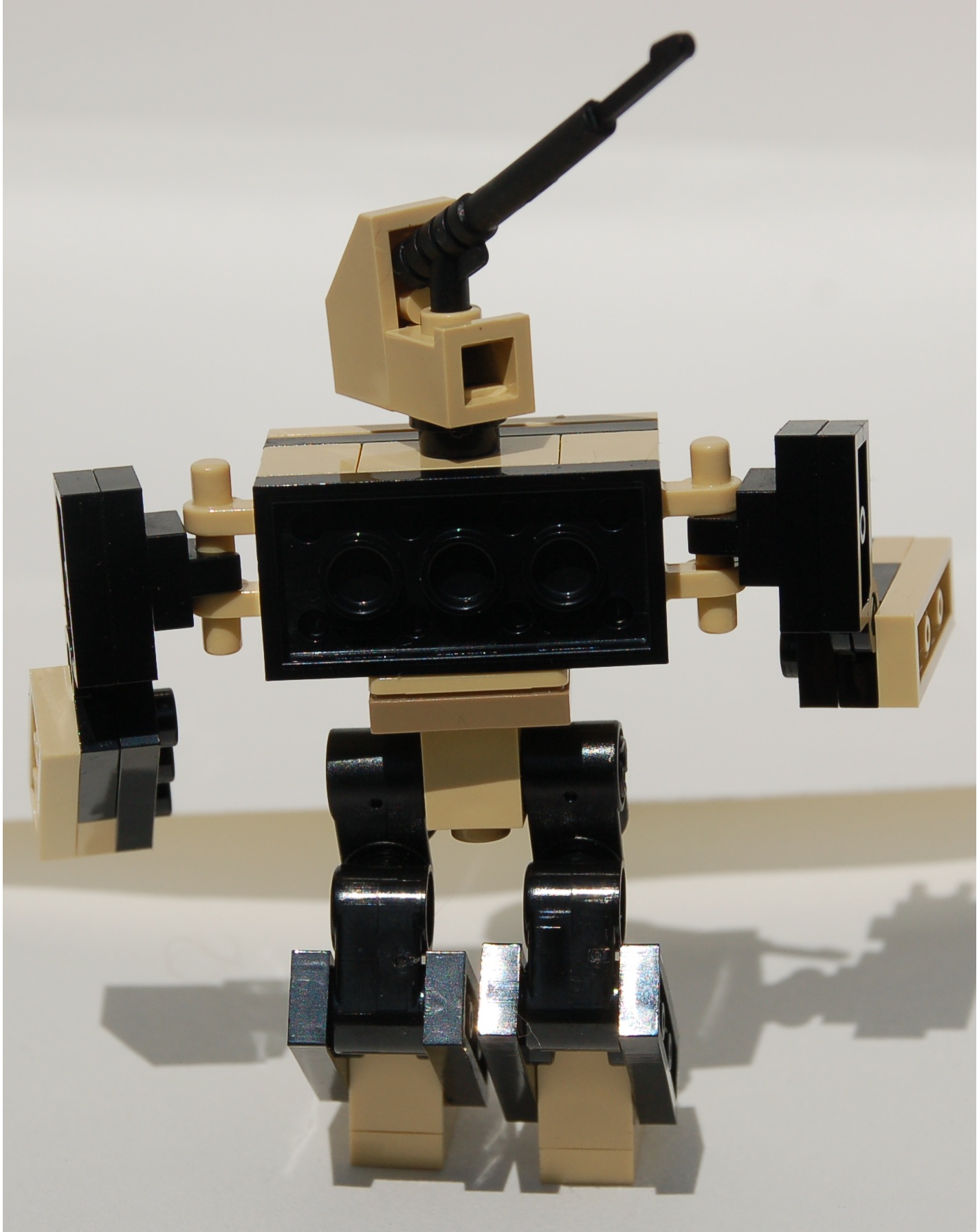 block_chest_frame__tan__rear.jpg