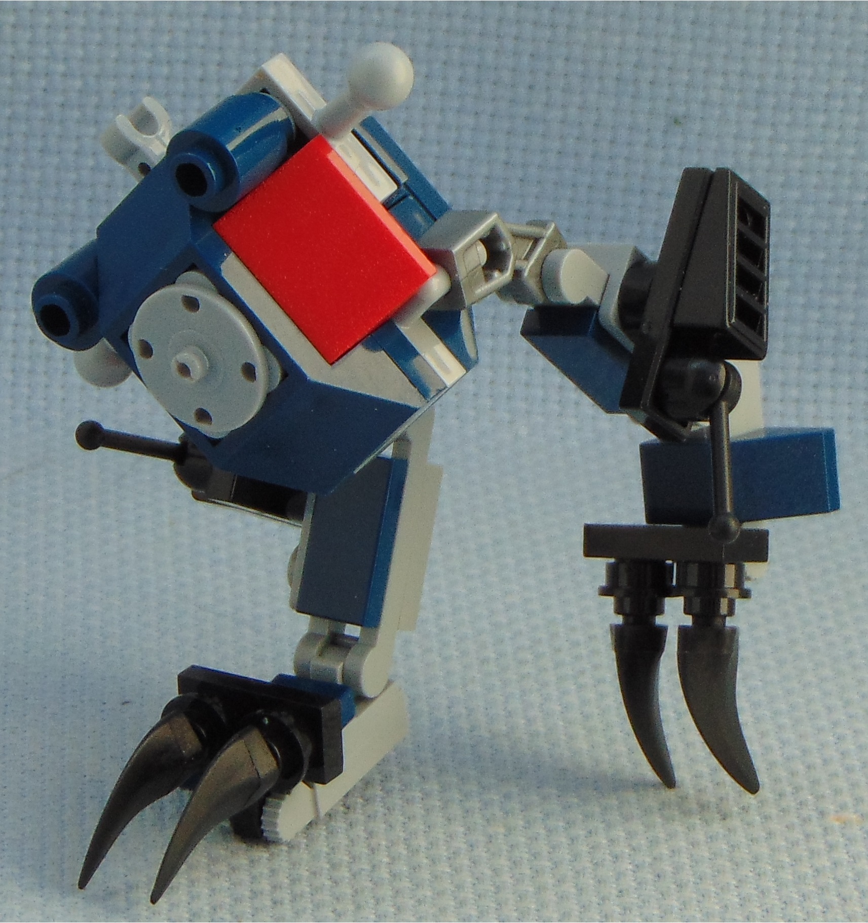 dark_blue_brawler__action.jpg