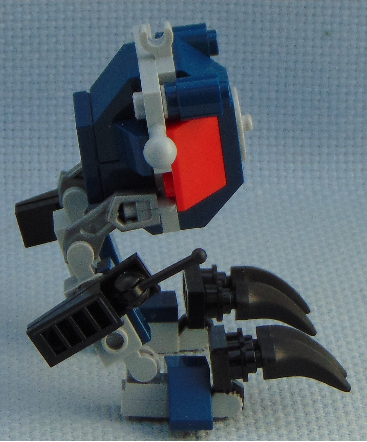 dark_blue_brawler__side.jpg
