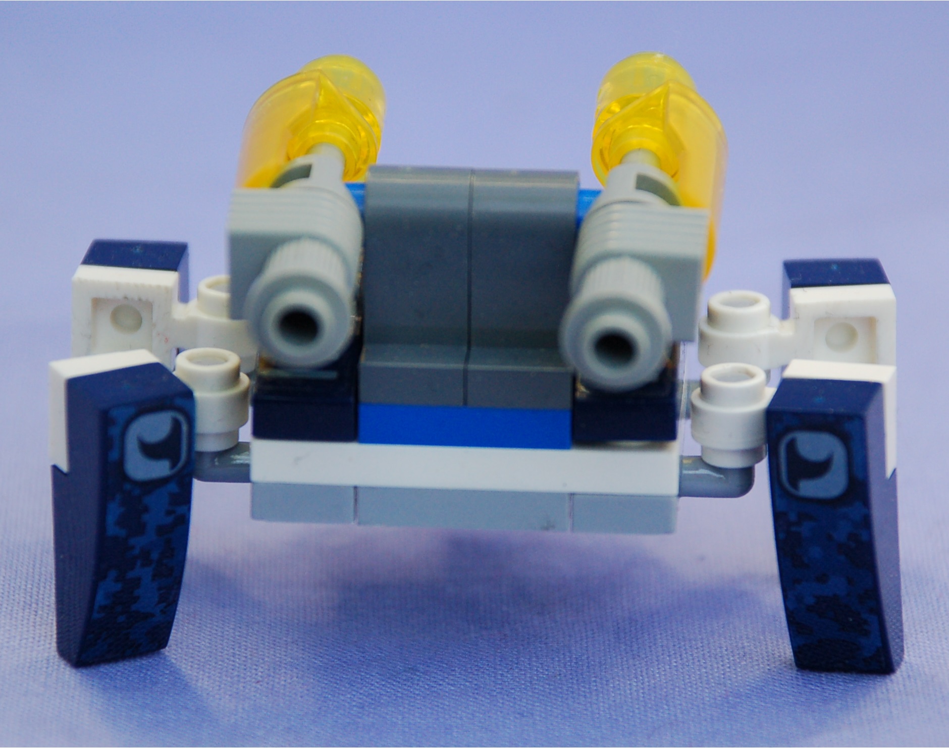 kre-o_crab_mecha__rear.jpg