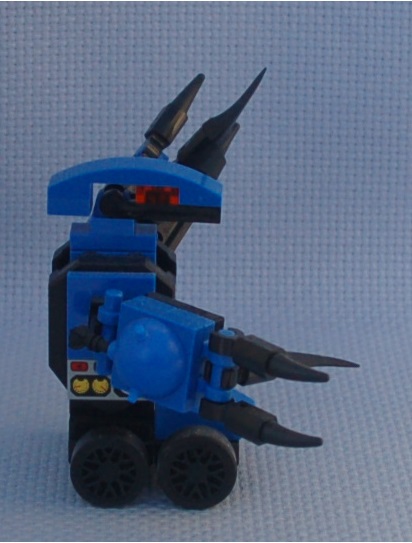 blue_dalek_droid__side.jpg