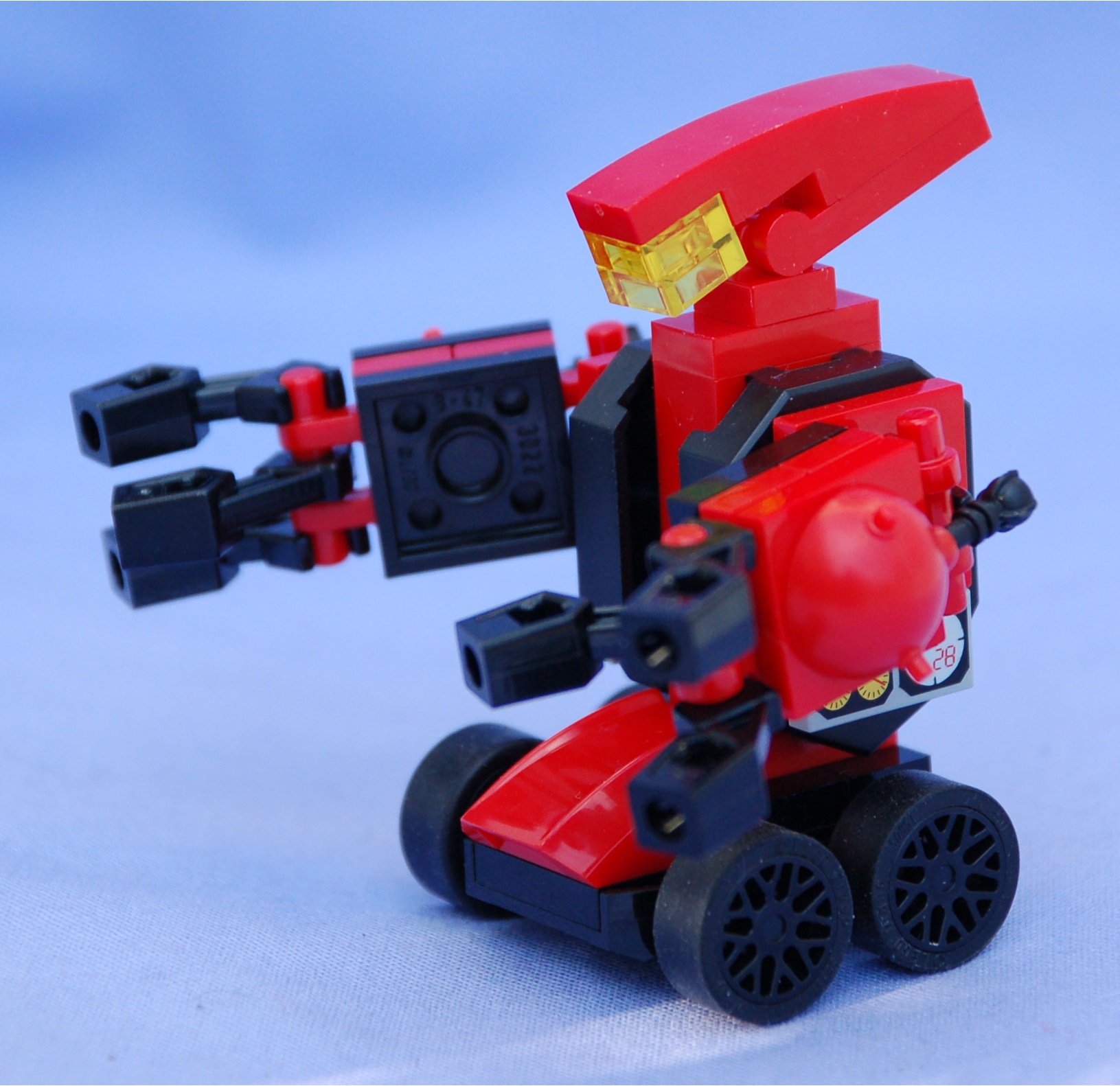 dalek_droid__angle.jpg