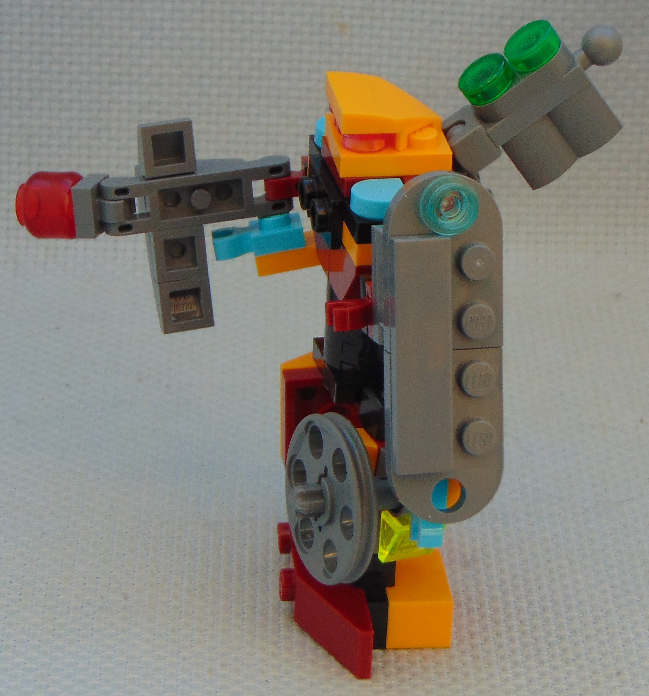 dr._blobs_minion_soldier__left.jpg