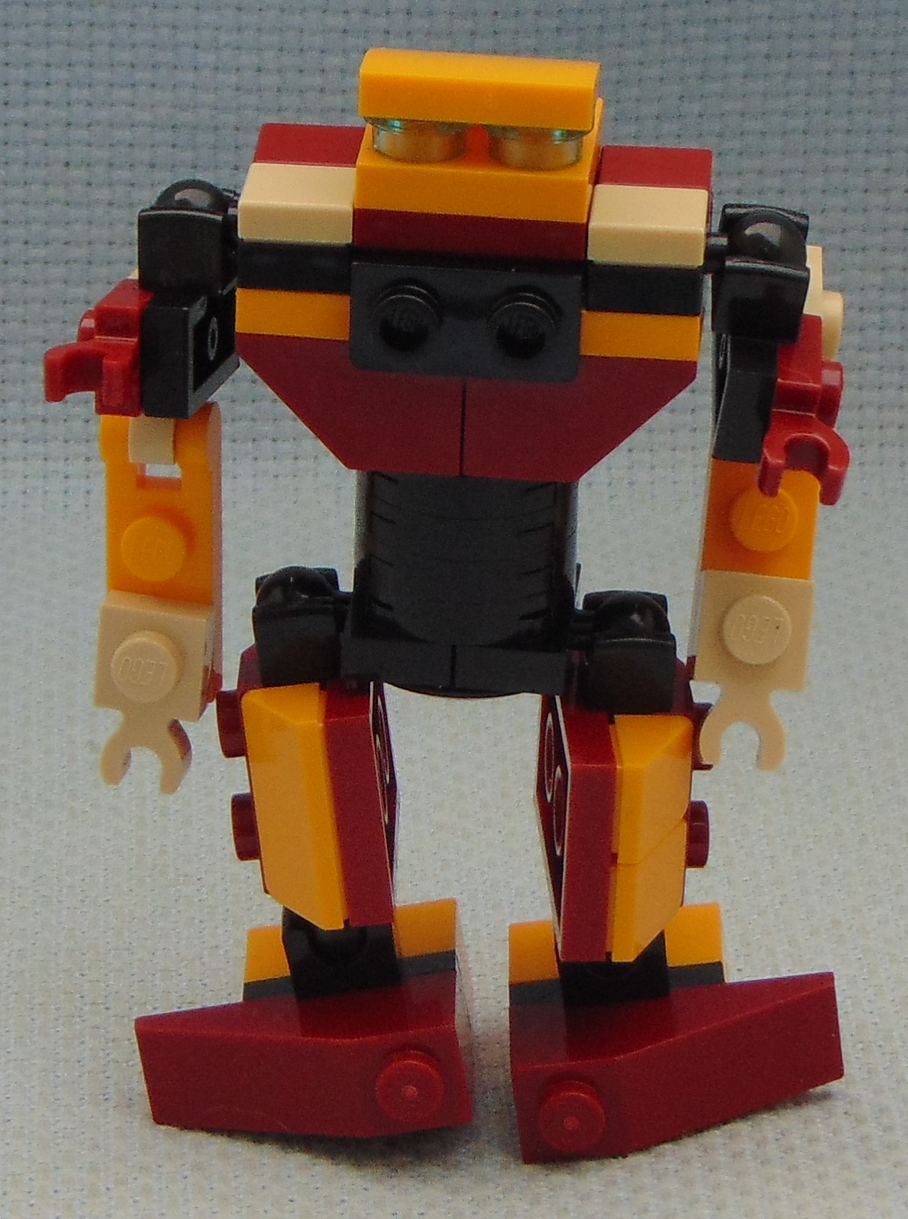 dr._blobs_minion__front.jpg