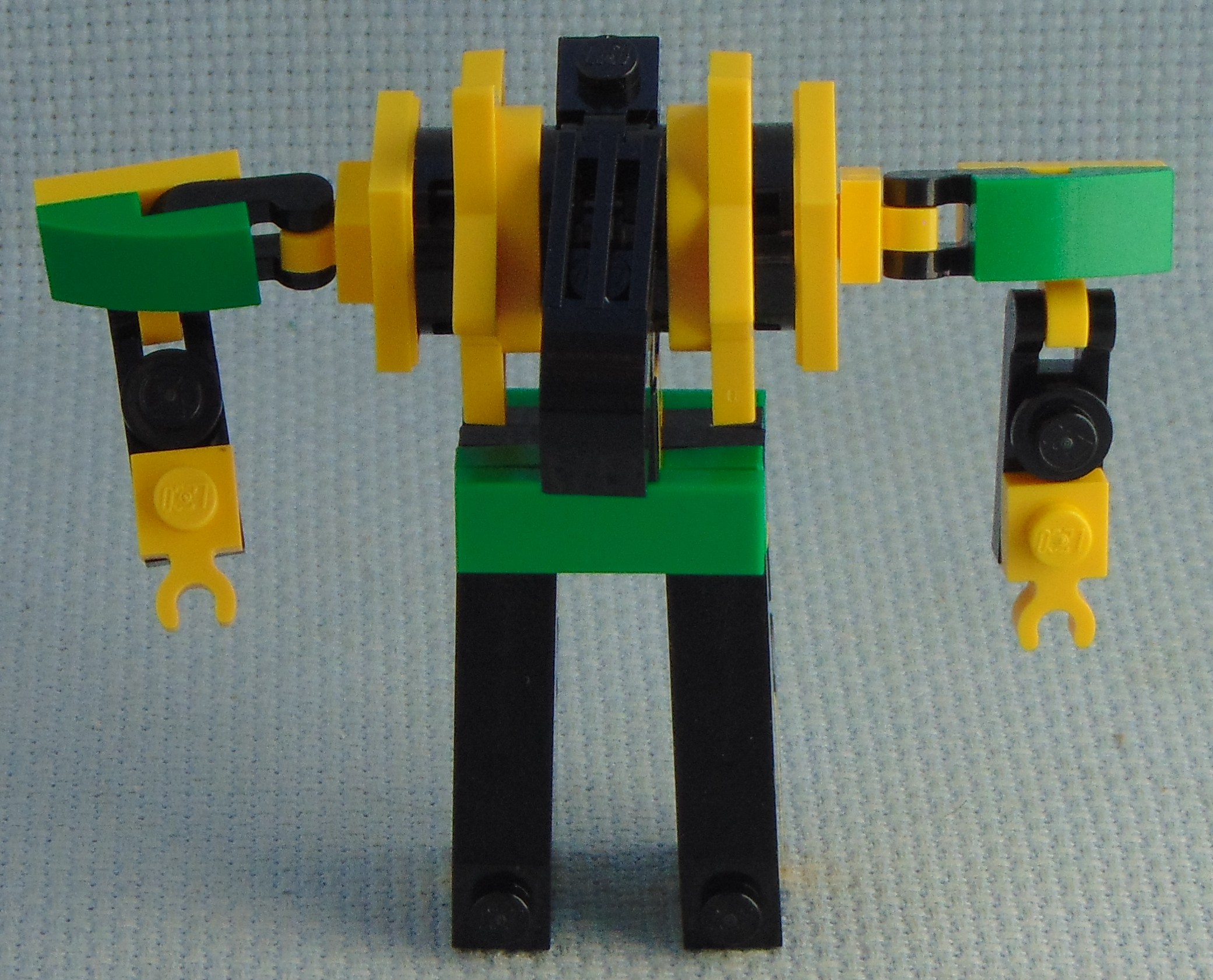 egg_walker_17__front.jpg