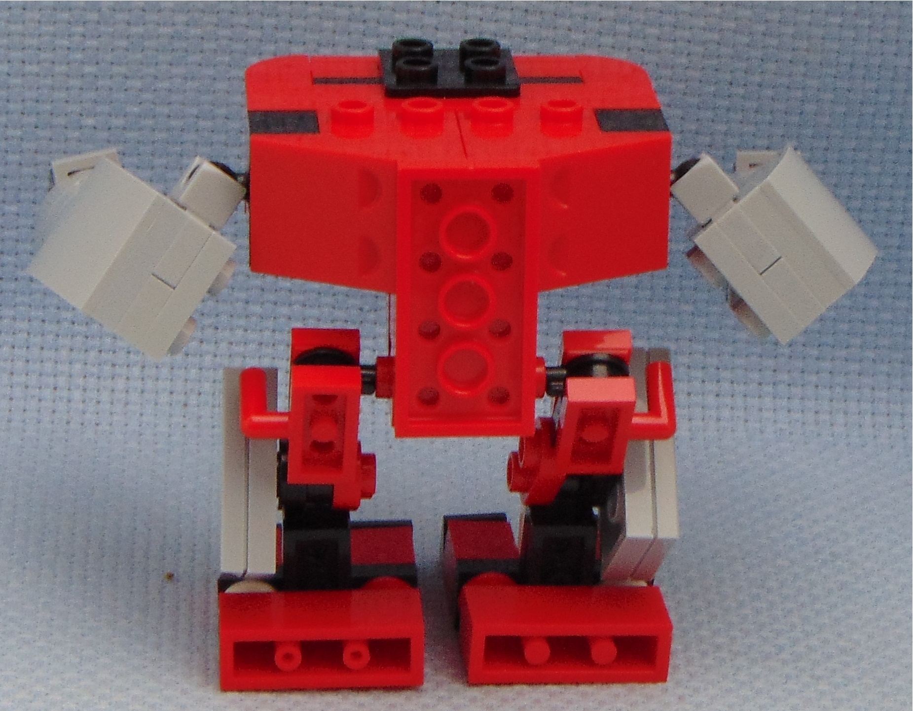 elephant_2_brawler__rear.jpg