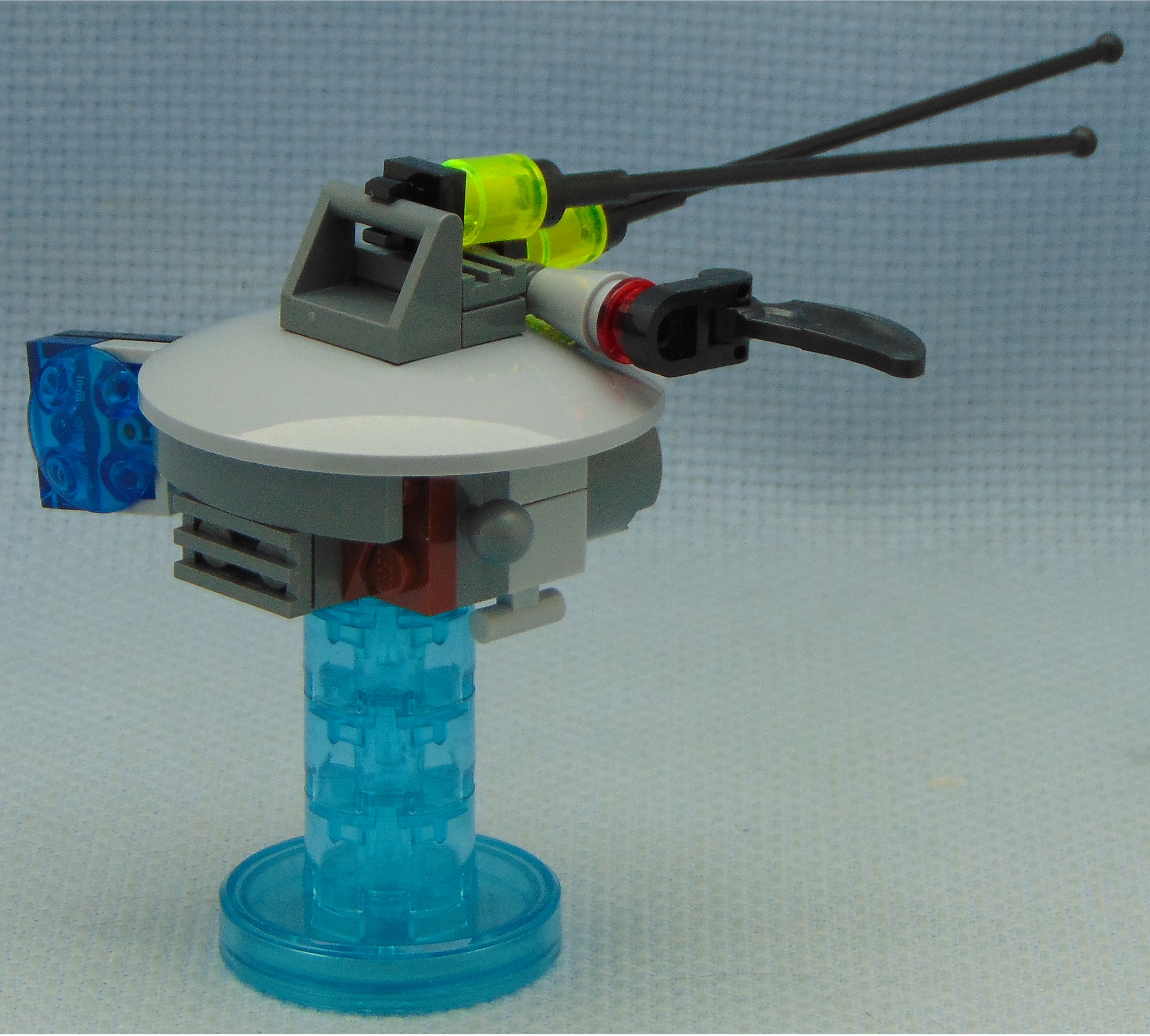 flying_saucer_commando__angle.jpg