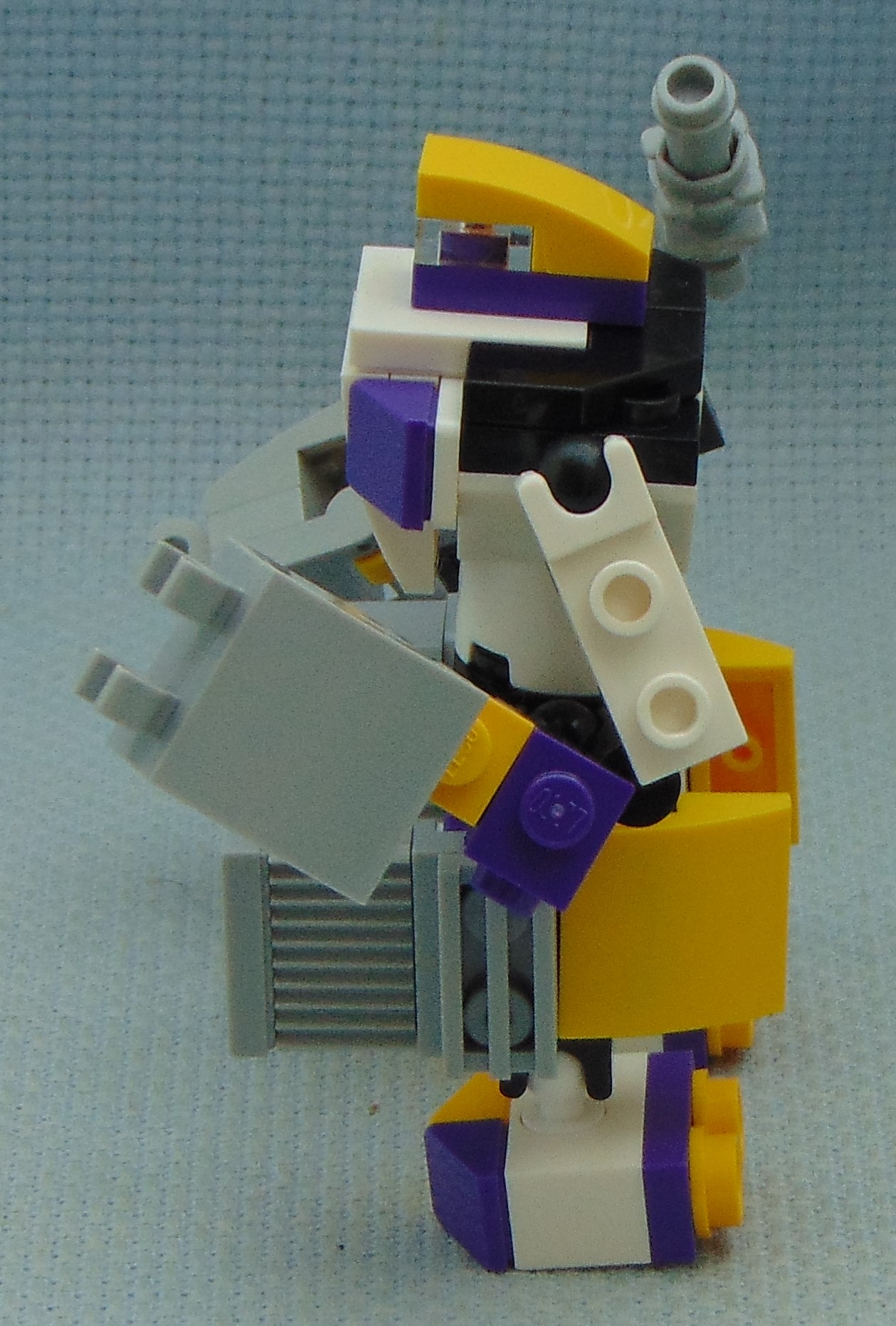 nonbinary_generic_brawler__left.jpg