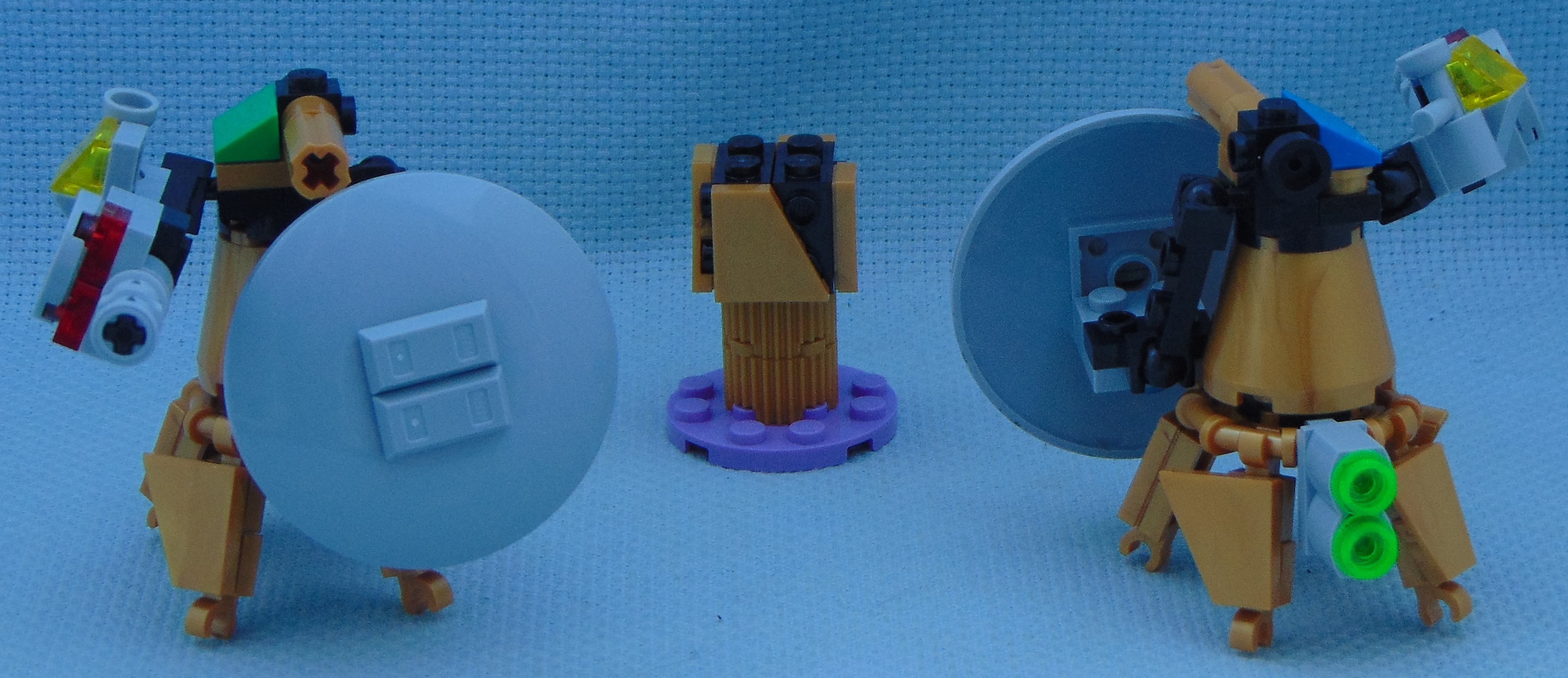 goldbug_soldiers_and_station.jpg