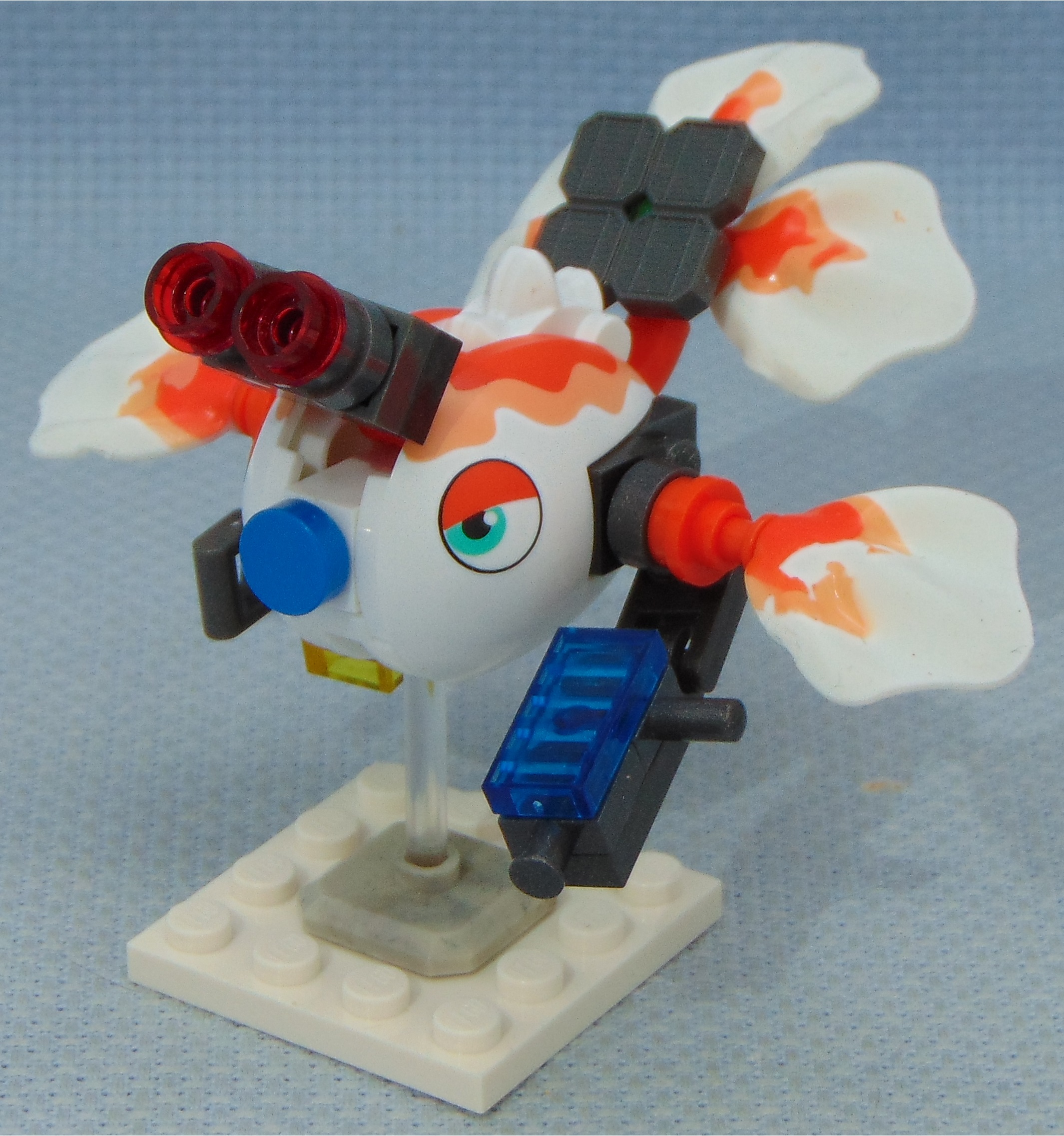 goldfish_soldier__angle.jpg