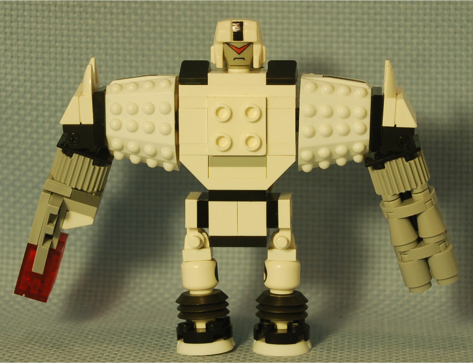 white_gorilla__front.jpg