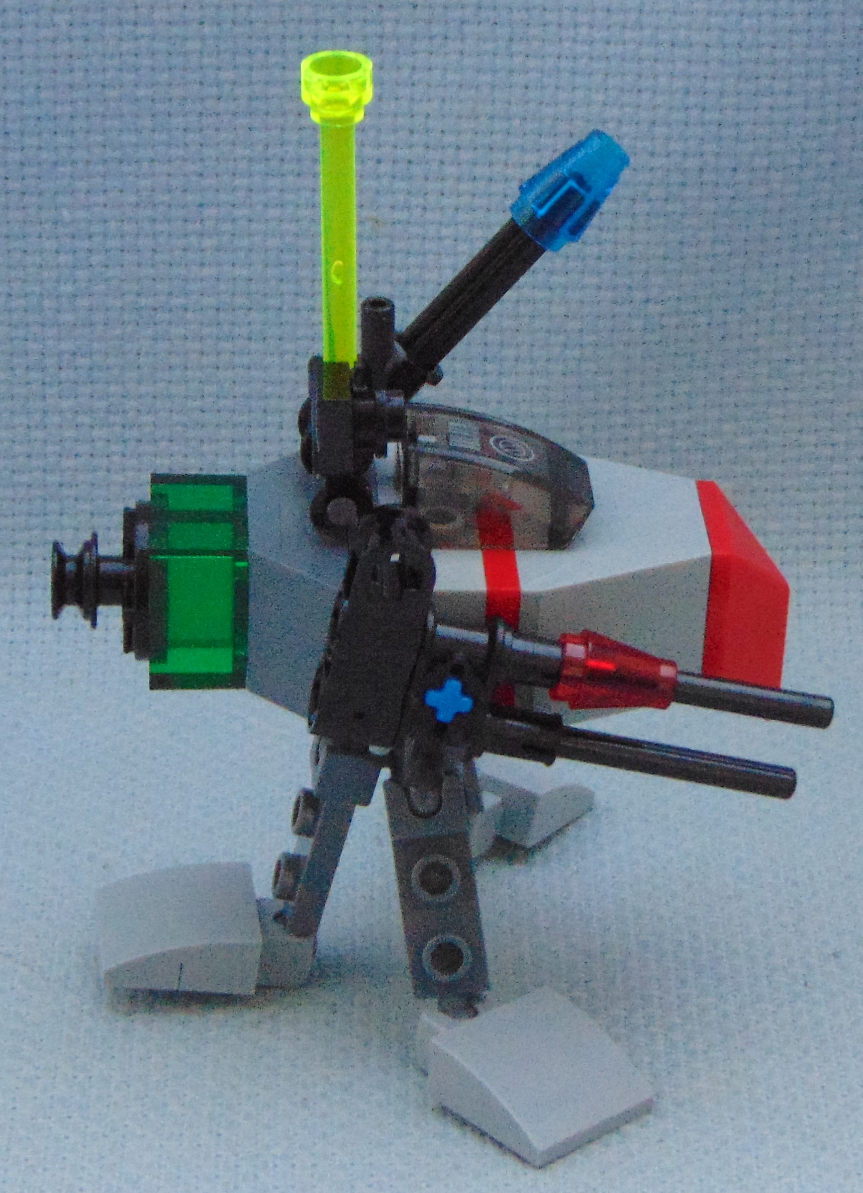 gyrfalcon_soldier__right.jpg