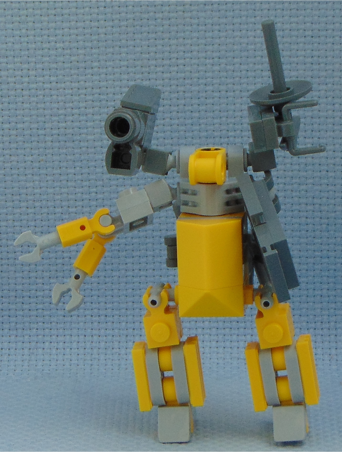 yellow_hecaton_soldier__front.jpg
