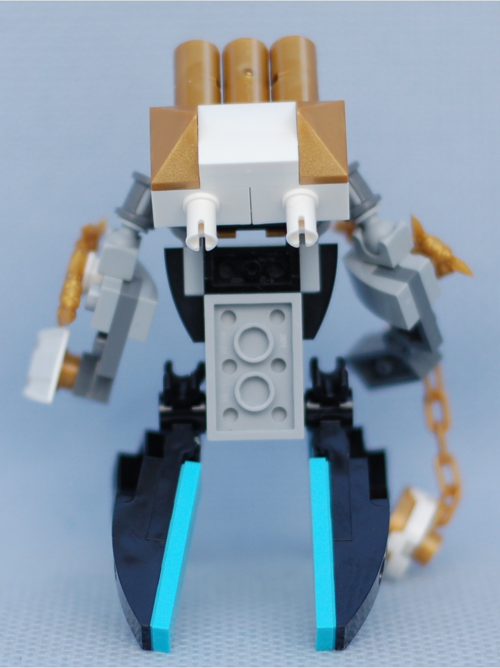 hydra_delegator__rear.jpg