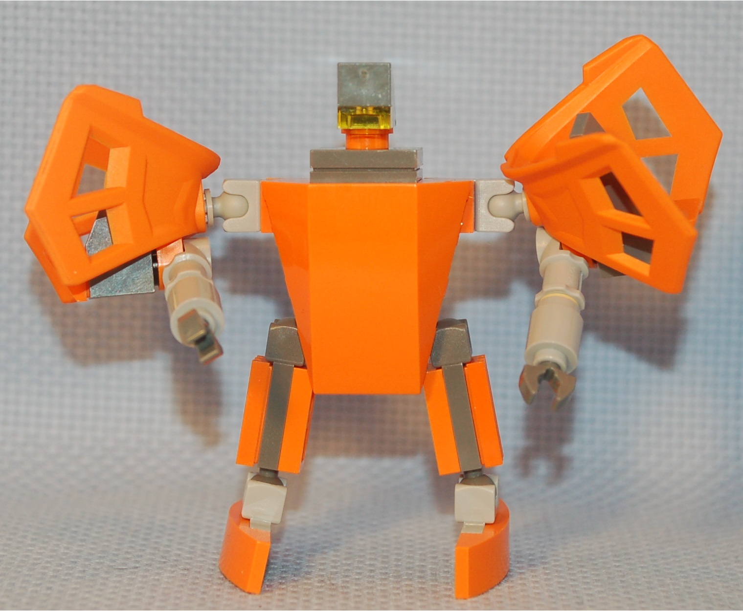 orange_knight__front.jpg