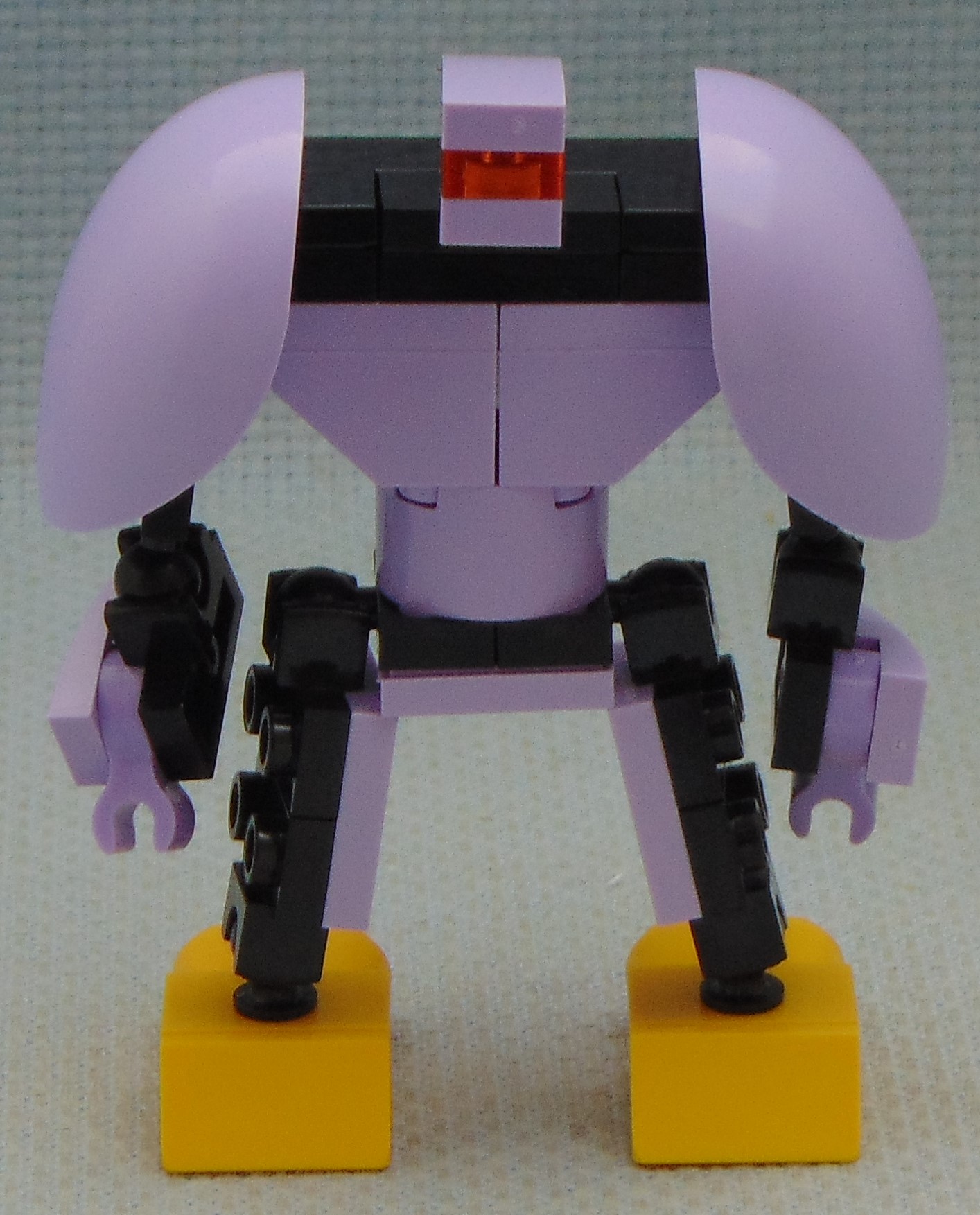 l3b__front.jpg