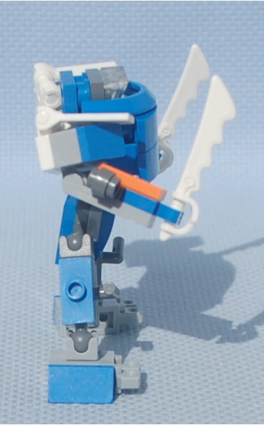 blue_max_brawler__side.jpg