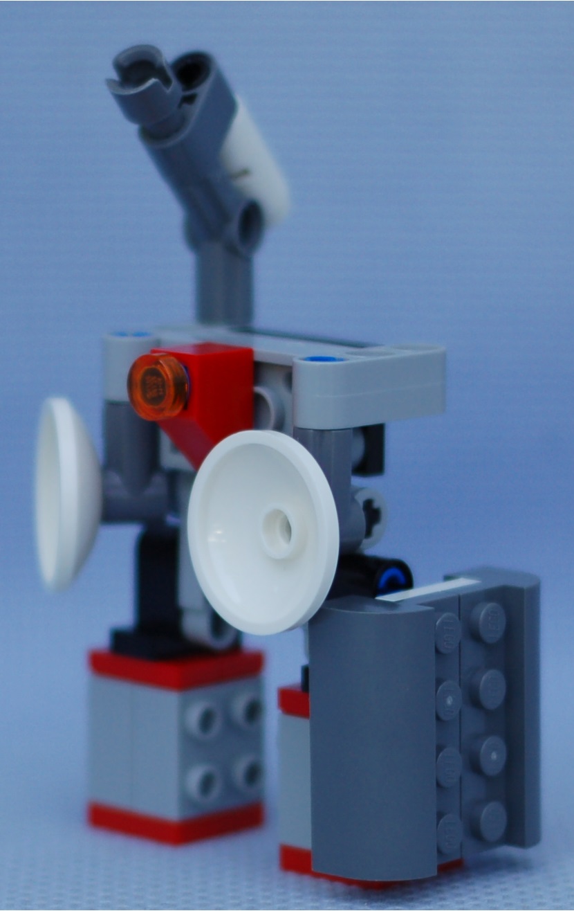 mechabrick_delegator__angle.jpg