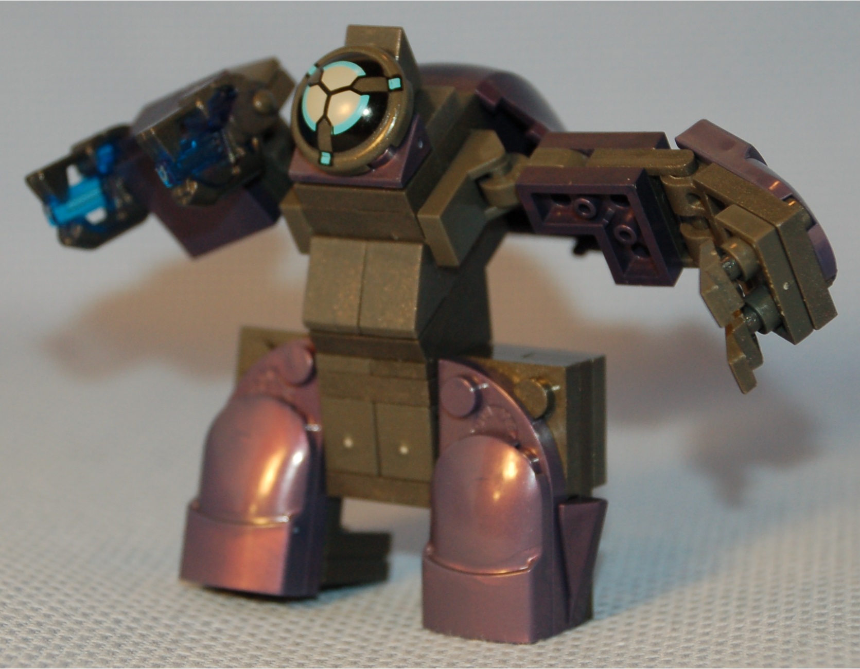 mb-1_mega_beetle__arms_open.jpg