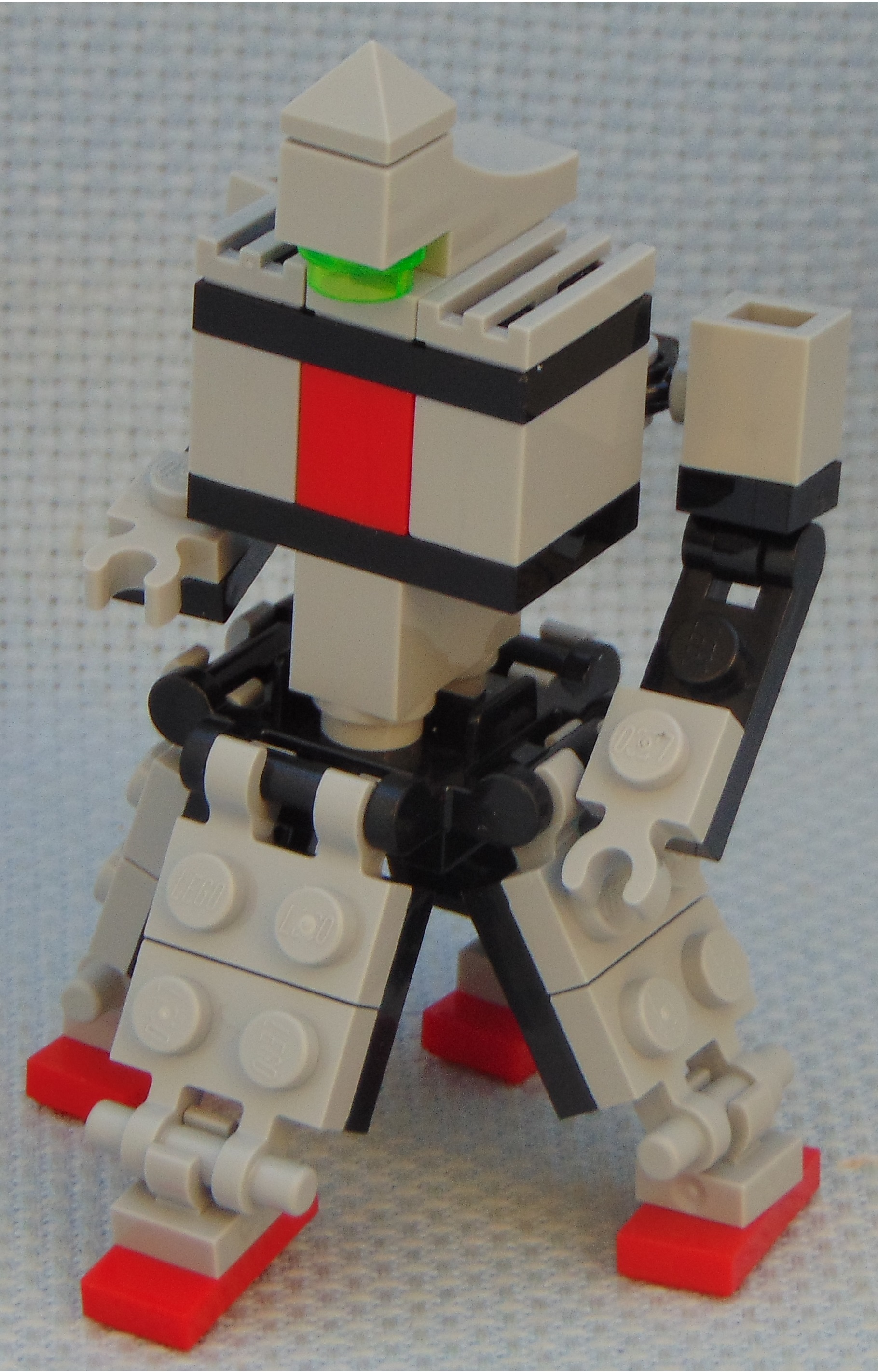 quadcast_1.2__angle.jpg