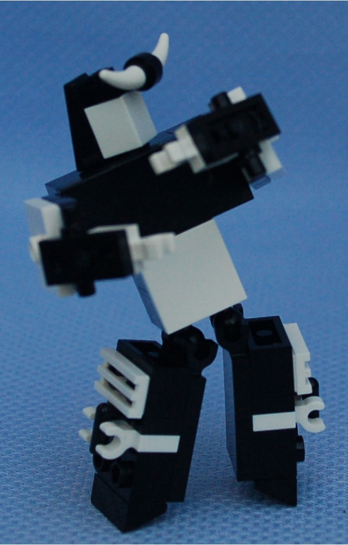 samurai__lean_back.jpg