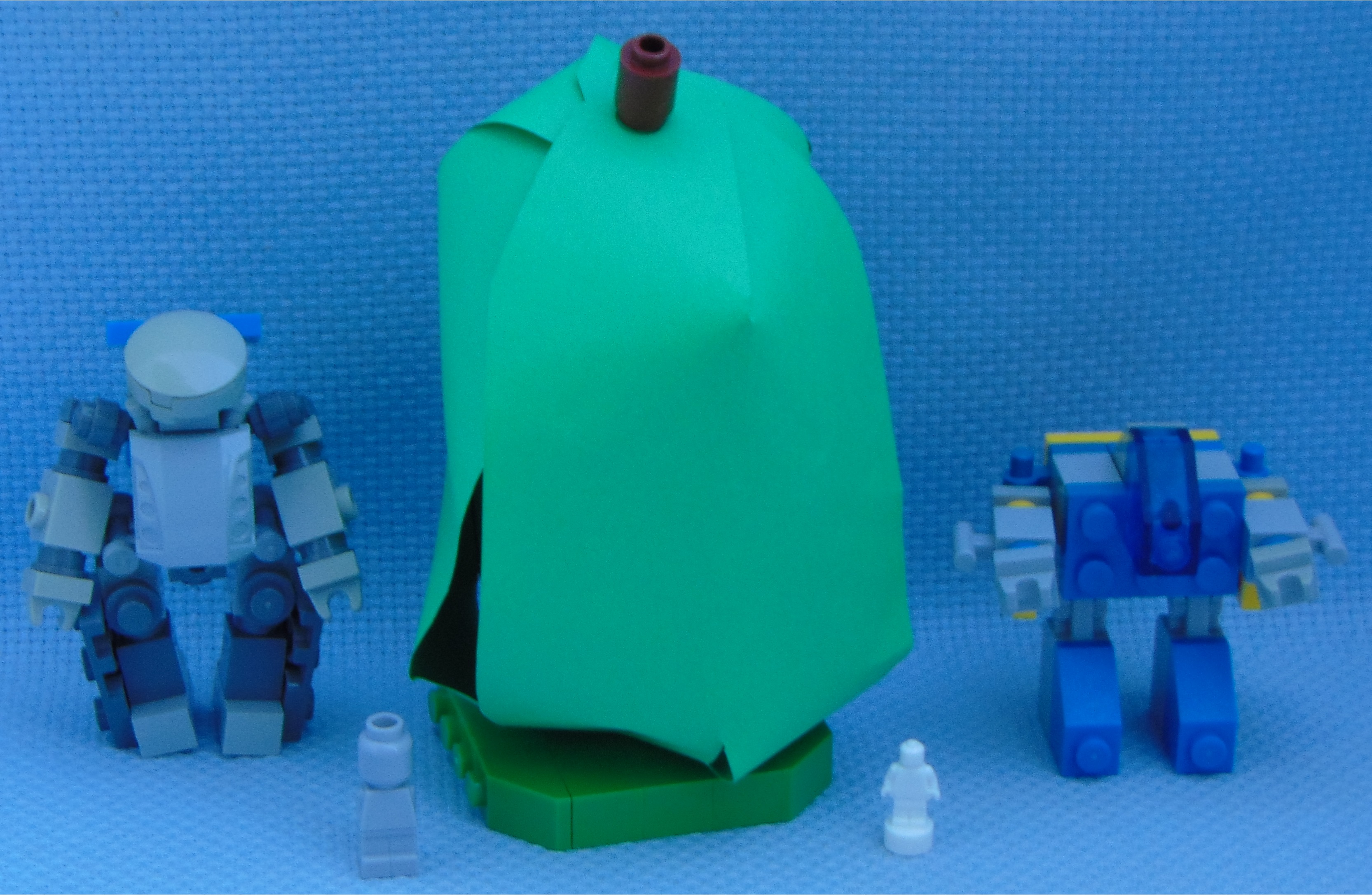 chub__microfig__paper_tree_6__nanofig__and_classic.jpg